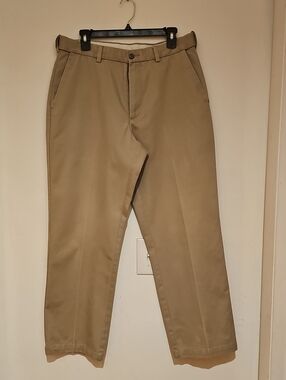 Covington Men's Classic Chinos - Khaki Tan